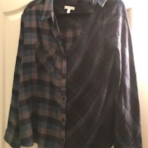 NWOT Abound Long Sleeve Button Down